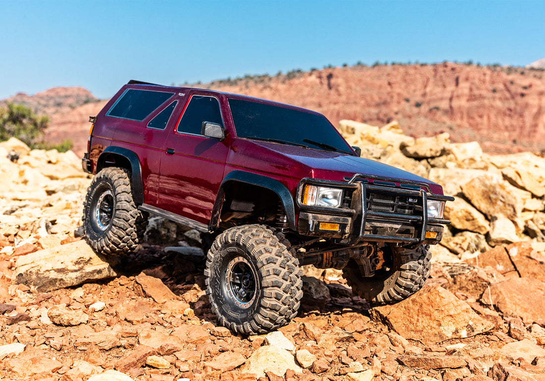 TRAXXAS TRX-4 NISSAN PATHFINDER - RED - 1:10 SCALE
