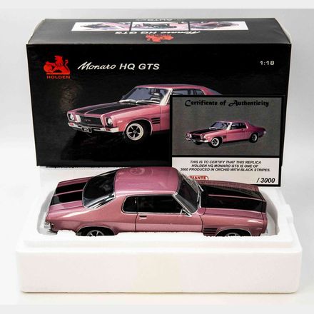 HOLDEN HQ MONARO GTS COUPE - ORCHID WITH BLACK STRIPES - 1:18 SCALE DIECAST MODEL - BIANTE/AUTOart