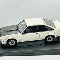 HOLDEN LX TORANA SS A9X - PALAIS WHITE/BLACK - 1:18 SCALE DIECAST MODEL - AUTOart