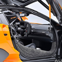 McLAREN SENNA GTR - ORANGE - 1:18 SCALE MODEL - AUTOart