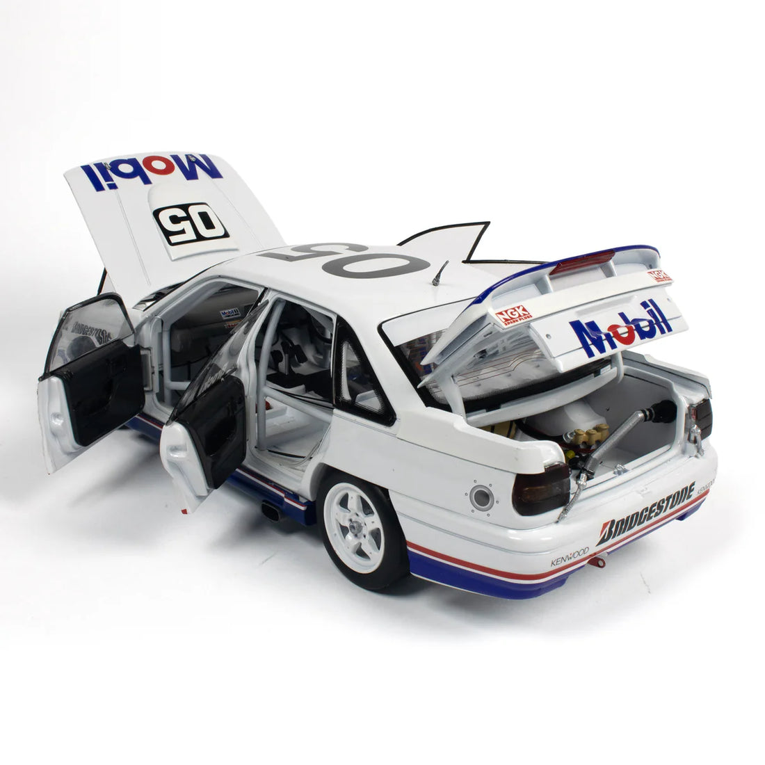 *PRE-ORDER* HOLDEN VN SS GROUP A - HDT MOBIL1 RACING - PETER BROCK #05 - 3RD PLACE - ATCC AMAROO PARK - 1992 - 1:18 SCALE DIECAST MODEL - BIANTE