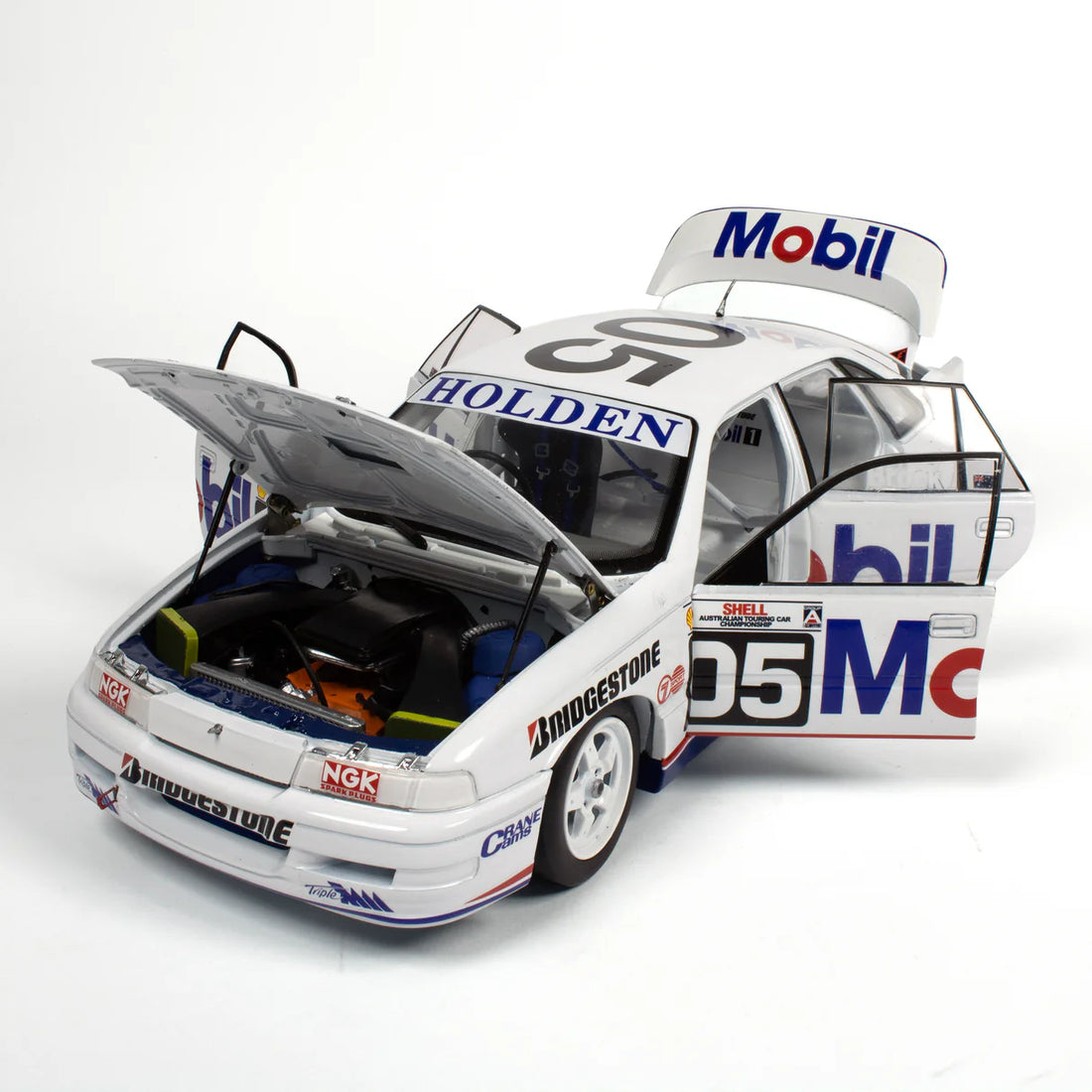 *PRE-ORDER* HOLDEN VN SS GROUP A - HDT MOBIL1 RACING - PETER BROCK #05 - 3RD PLACE - ATCC AMAROO PARK - 1992 - 1:18 SCALE DIECAST MODEL - BIANTE