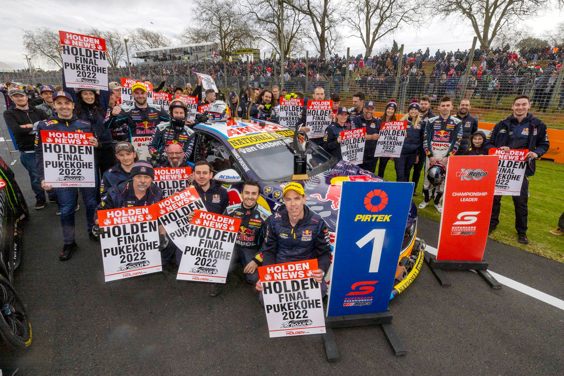 HOLDEN ZB COMMODORE  RED BULL AMPOL RACING  VAN GISBERGEN #97  2022 ITM Auckland Supersprint  (Last Race at Pukekohe) - 1:18 SCALE - BIANTE