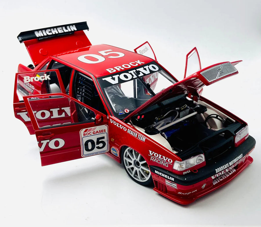 1996 Peter Brock - Volvo 850 Sedan - Super Touring Championship - 1:18 Scale Diecast Model - AUTOart
