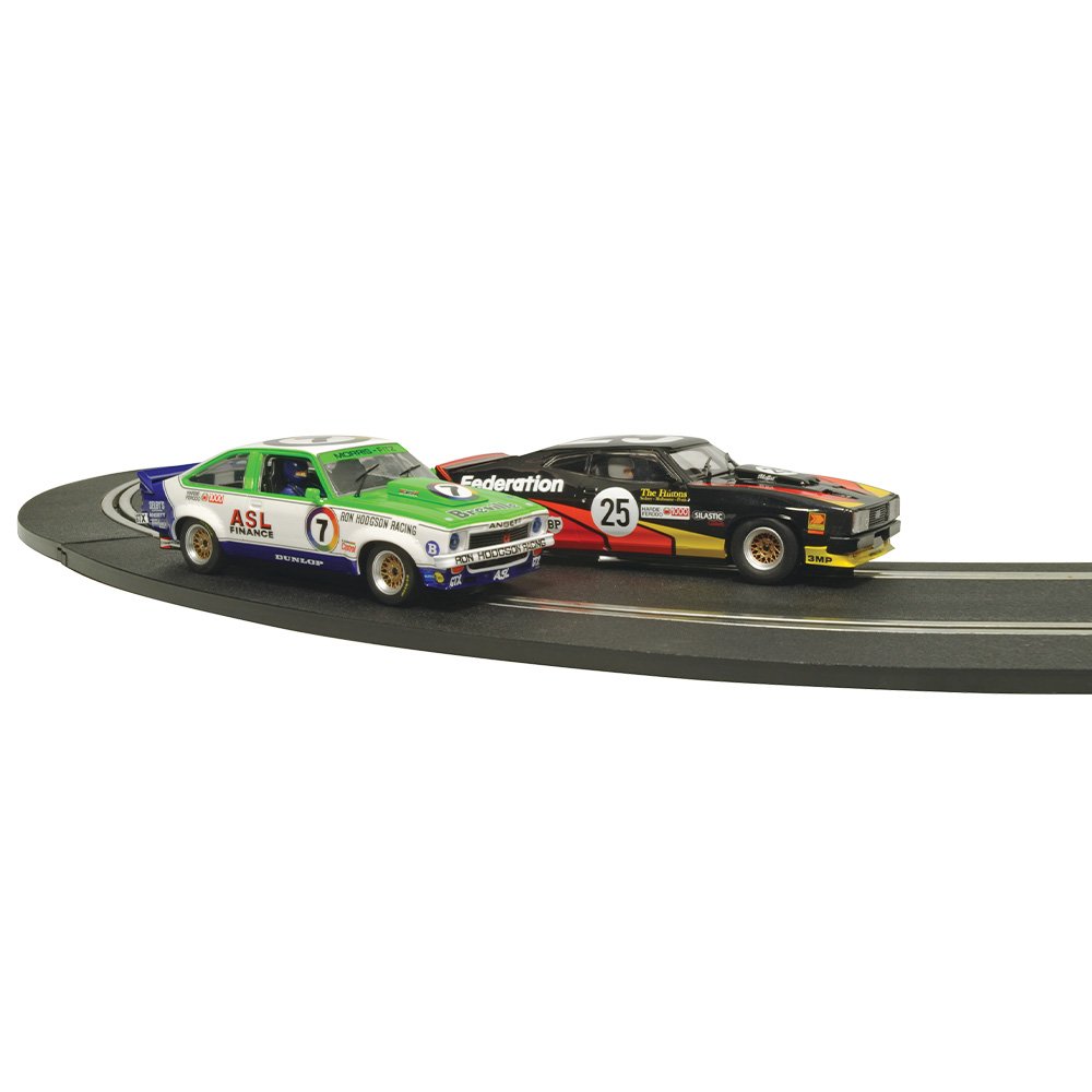SCALEXTRIC BATHURST LEGENDS