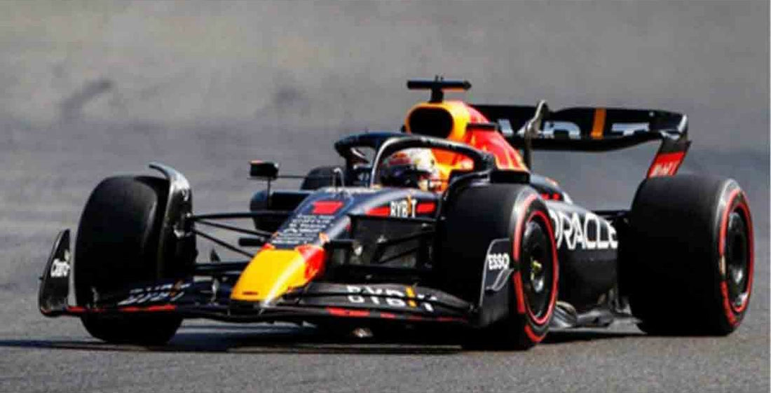 *PRE-ORDER* Oracle Red Bull Racing RB18 No.1 Oracle Red Bull Racing - Winner Belgian GP 2022 - Max Verstappen - 1:18 Scale Resin Model Car