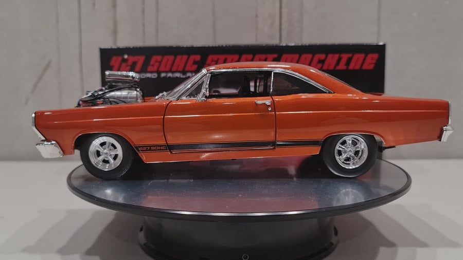 1967 FORD FAIRLANE BLOWN 427 SOHC STREET MACHINE - 1:18 SCALE DIECAST MODEL - ACME