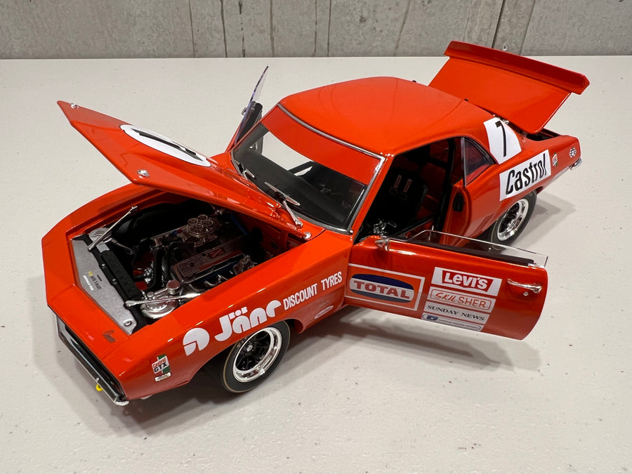 Chevrolet Camaro 1972 ATCC Round 1 Symmons Plains 2nd Place Car 1:18 Diecast