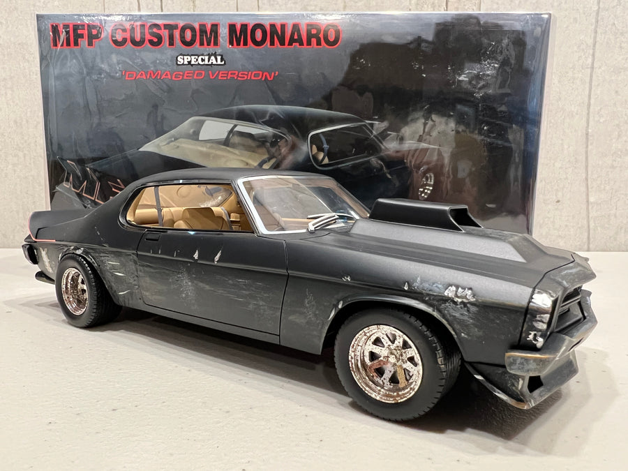 Holden HQ Monaro Night Rider Damaged Version Mad Max 1:18 Scale Model Car