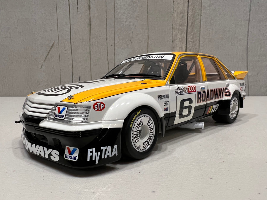 1984 BATHURST LAST OF THE BIG BANGERS! HOLDEN VK COMMODORE 1:18 DIECAST