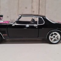 Blown 1973 HQ Holden Monaro Coupe 1:24 Scale Diecast - DDA