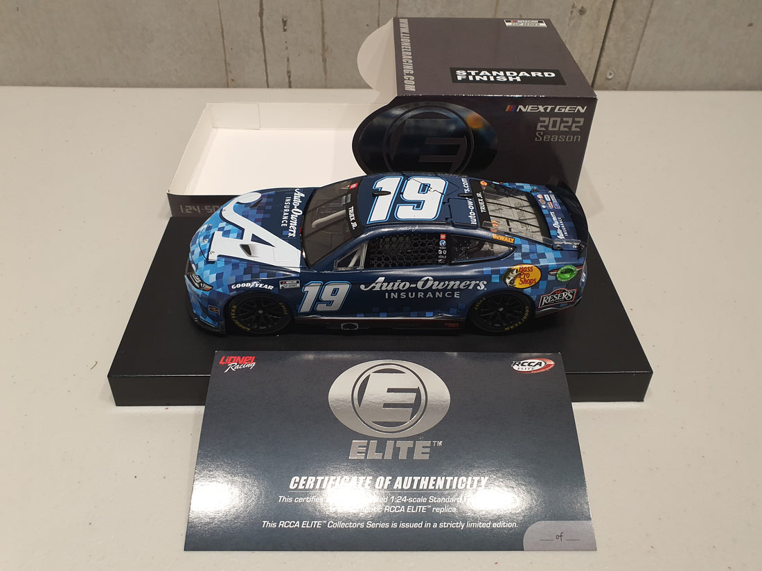 MARTIN TRUEX JR. 2022 AUTO-OWNERS INSURANCE 1:24 ELITE DIECAST MODEL