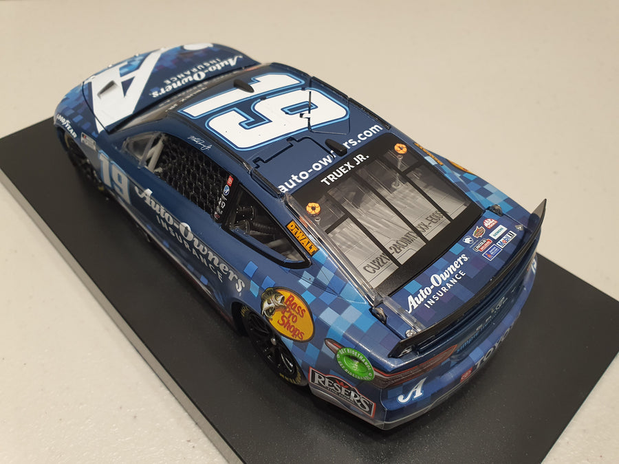 MARTIN TRUEX JR. 2022 AUTO-OWNERS INSURANCE 1:24 ELITE DIECAST MODEL