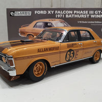 Ford XY Falcon Phase III GT-HO 1971 Bathurst Winner 50th Anniversary GOLD Livery - 1:18 Diecast Model