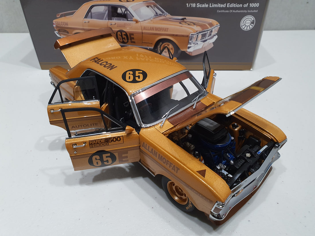 Ford XY Falcon Phase III GT-HO 1971 Bathurst Winner 50th Anniversary GOLD Livery - 1:18 Diecast Model