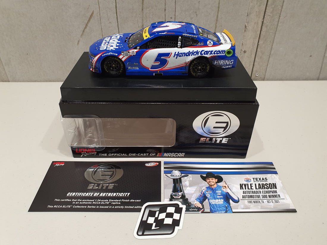 KYLE LARSON 2021 HENDRICKCARS.COM TEXAS RACED WIN 1:24 ELITE DIECAST