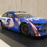 KYLE LARSON 2021 HENDRICKCARS.COM TEXAS RACED WIN 1:24 ELITE DIECAST