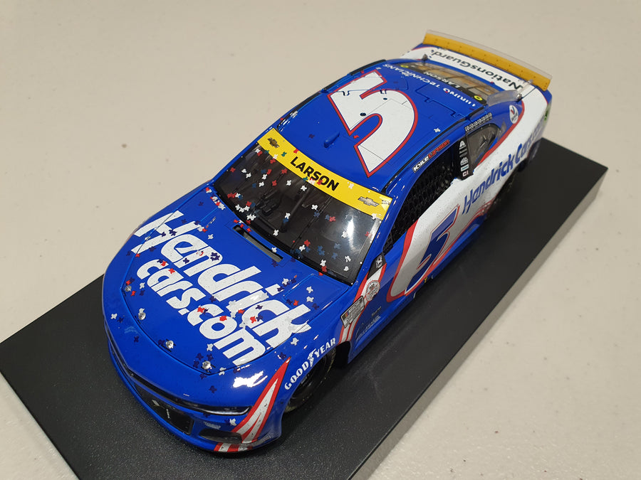 KYLE LARSON 2021 HENDRICKCARS.COM TEXAS RACED WIN 1:24 ELITE DIECAST