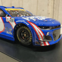 KYLE LARSON 2021 HENDRICKCARS.COM TEXAS RACED WIN 1:24 ELITE DIECAST