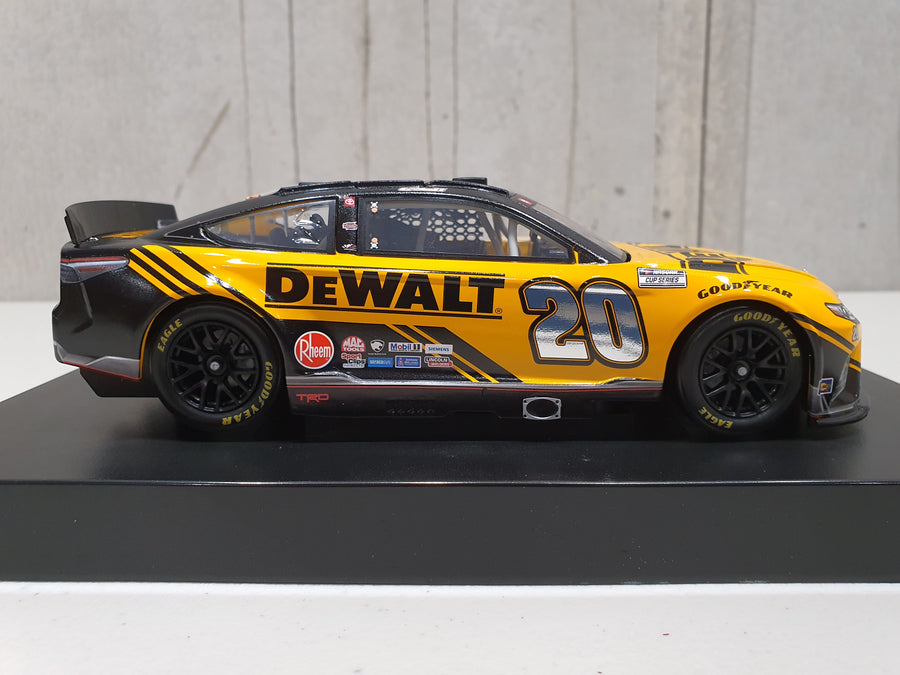 CHRISTOPHER BELL 2022 AUTOGRAPHED DEWALT 1:24 ARC DIECAST MODEL