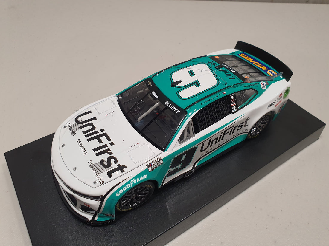 CHASE ELLIOTT 2022 UNIFIRST 1:24 ARC DIECAST