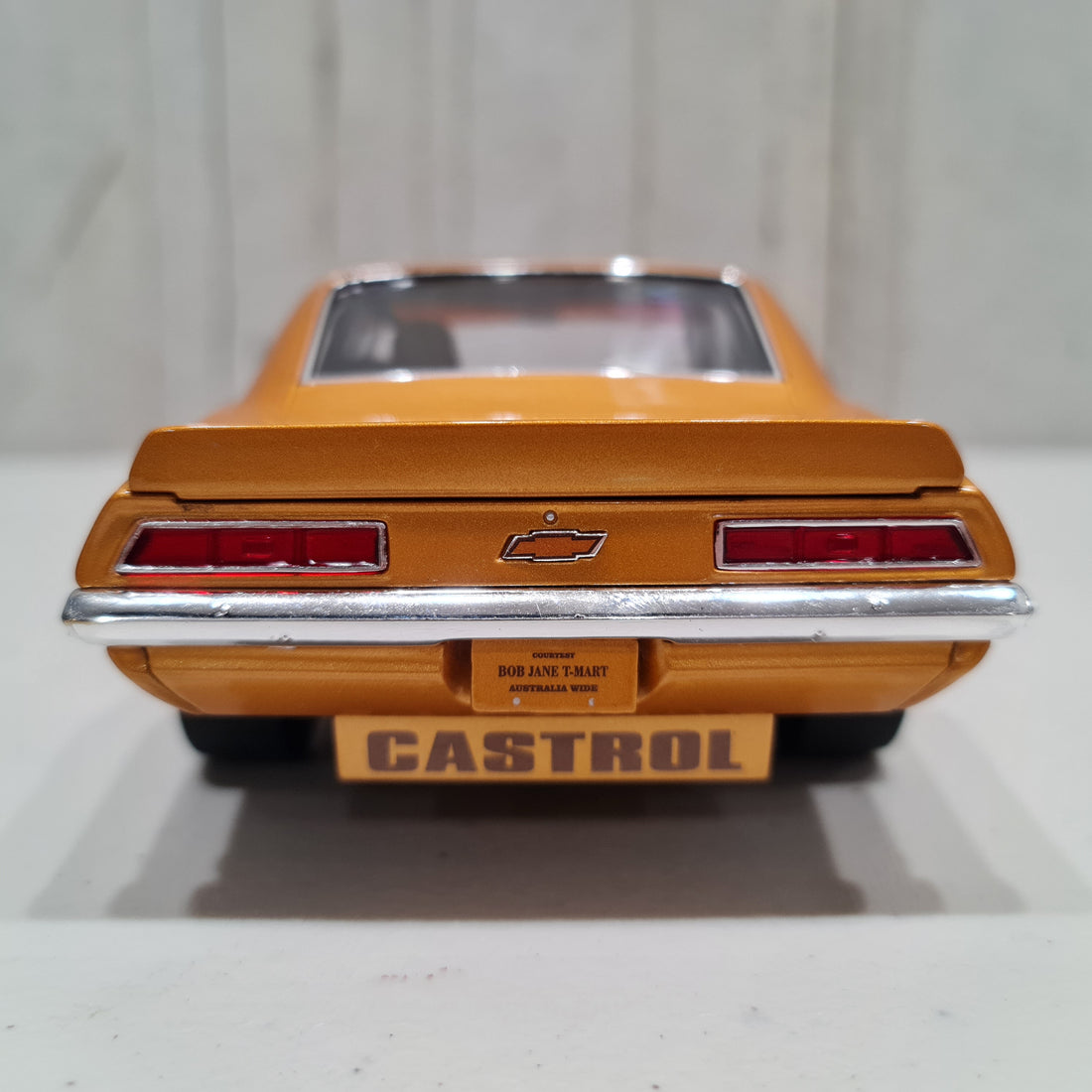 ZL-1 Camaro 1971 ATCC Winner 50th Anniversary GOLD livery - 1:18 Diecast Model