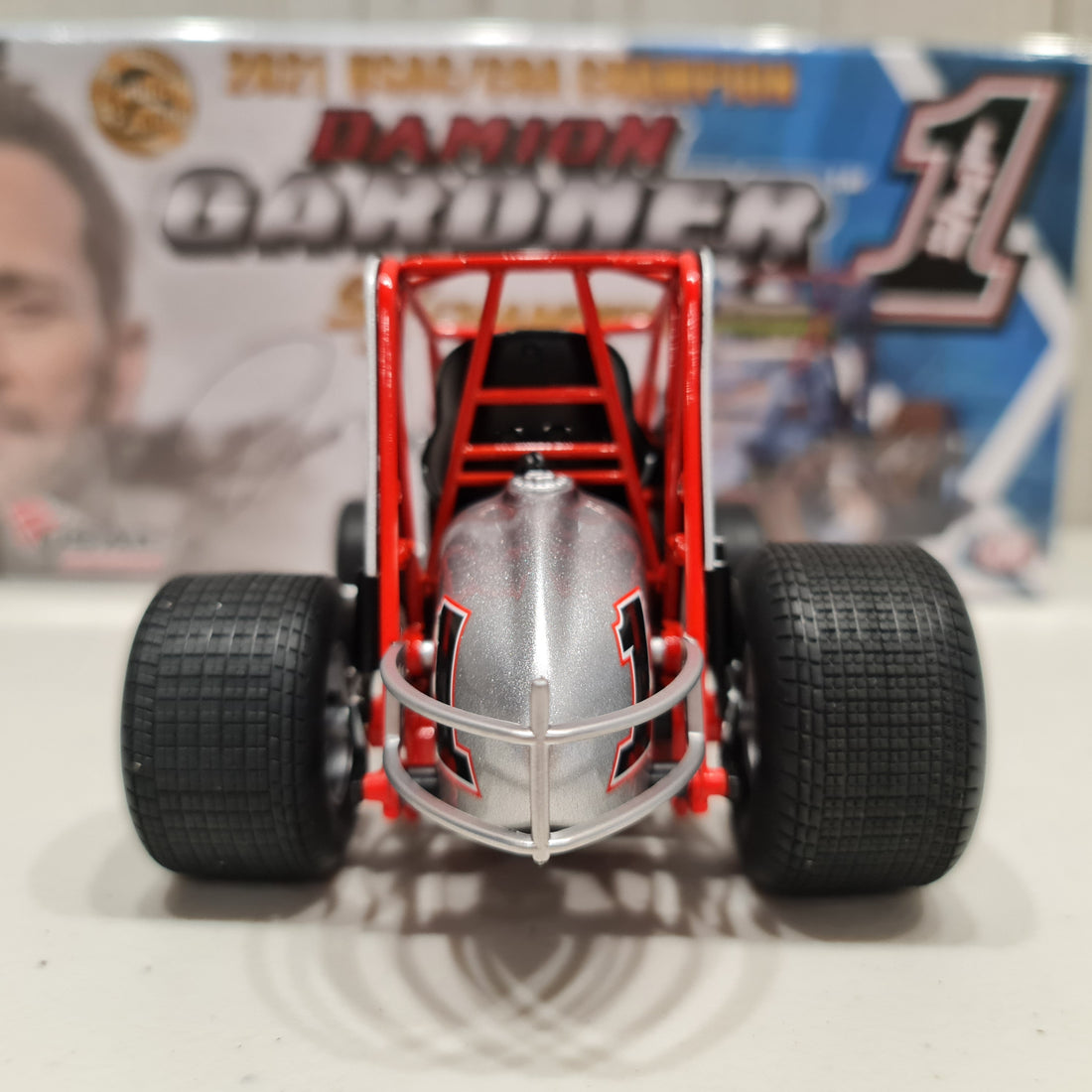 DAMION GARDNER #1 PERFORMANCE ONLINE SPRINT CAR 1:18 DIECAST MODEL - ACME - RRP $225  NOW  $200