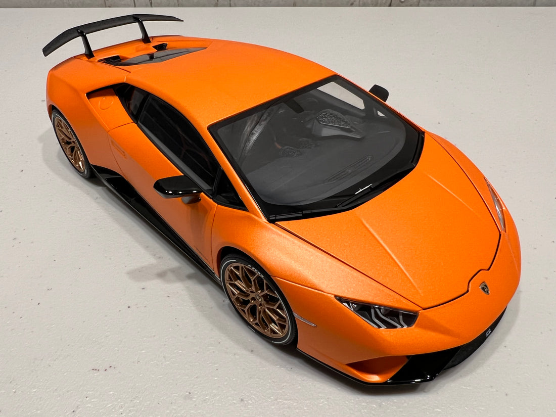 Autoart store huracan performante