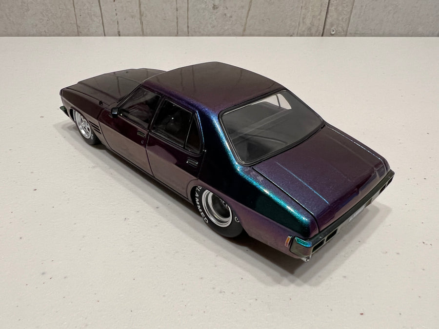 HQ GTS Custom 4 Door Monaro "Slammed" LS6 Twin Turbo 1:24 Scale Diecast - DDA Collectibles