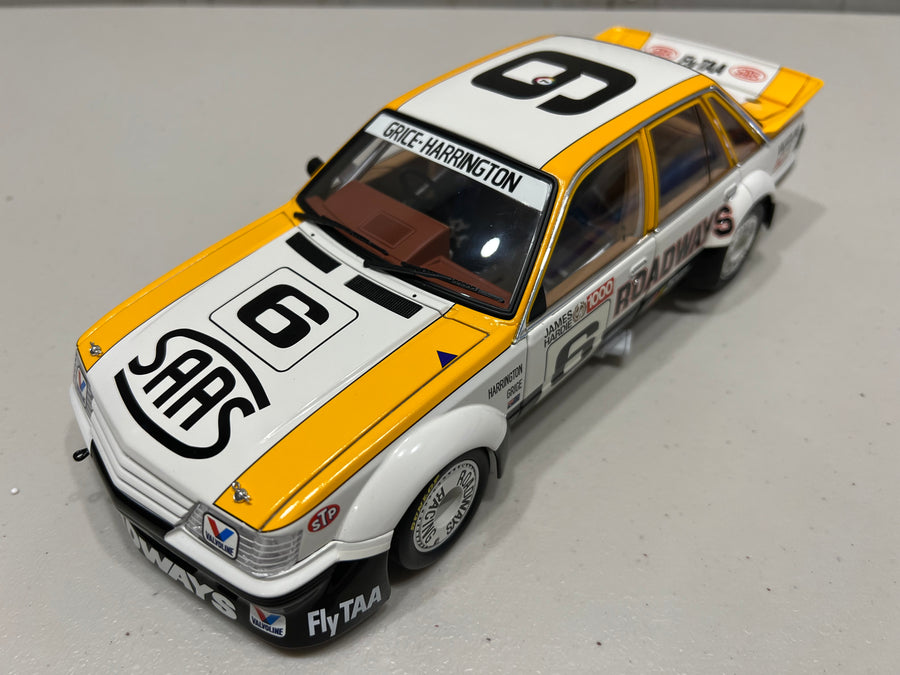 1984 BATHURST LAST OF THE BIG BANGERS! HOLDEN VK COMMODORE 1:18 DIECAST