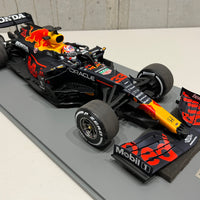 Red Bull Racing Honda RB16B No.33 Red Bull Racing - Winner Dutch GP 2021 - Max Verstappen. With Acrylic Cover. Limited 321 - 1:12 Scale Resin Model Car