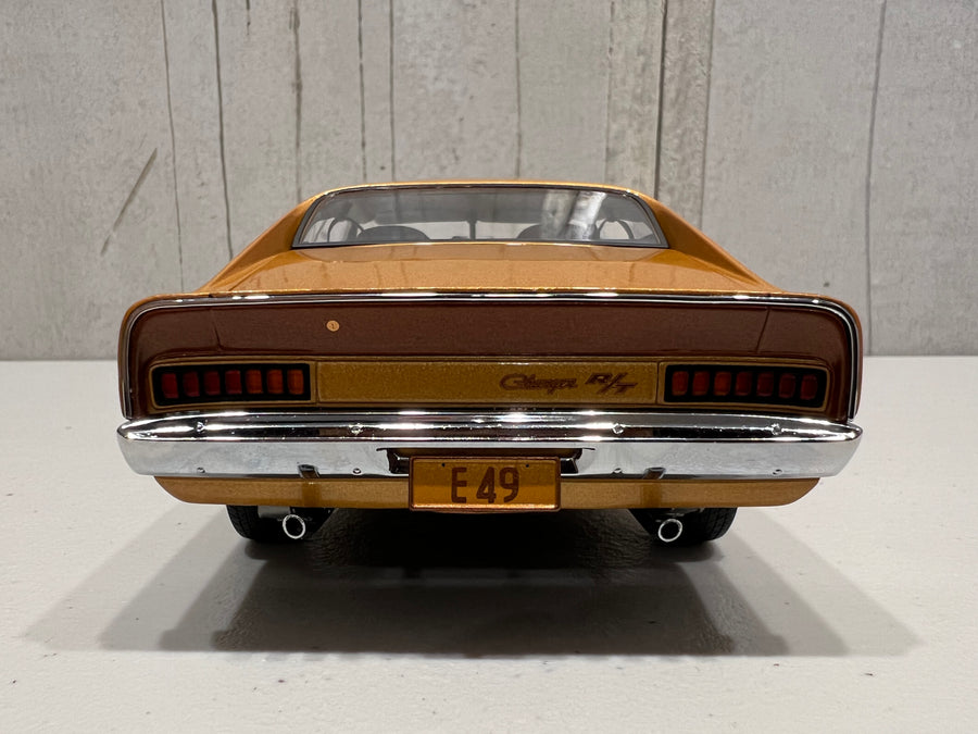 VALIANT CHARGER E49 50TH ANNIVERSARY GOLD LIVERY 1:18 DIECAST MODEL