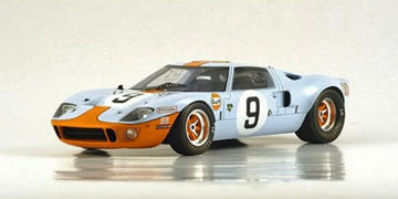 *PRE-ORDER* Ford GT 40 No.9 Winner 24H Le Mans 1968 - P. Rodriguez - L. Bianchi - With Acrylic Cover - 1:18 Scale Resin Model Car
