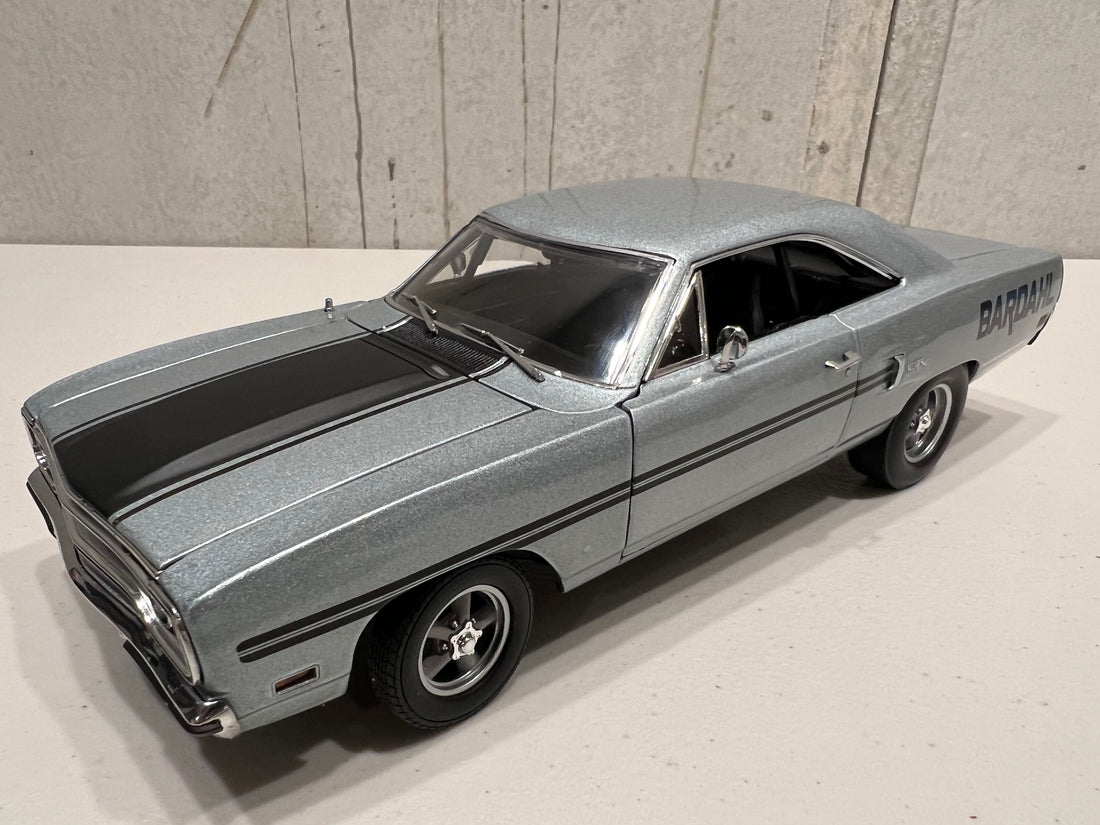 1970 PLYMOUTH GTX - BARDAHL - 1:18 SCALE DIECAST MODEL - GMP