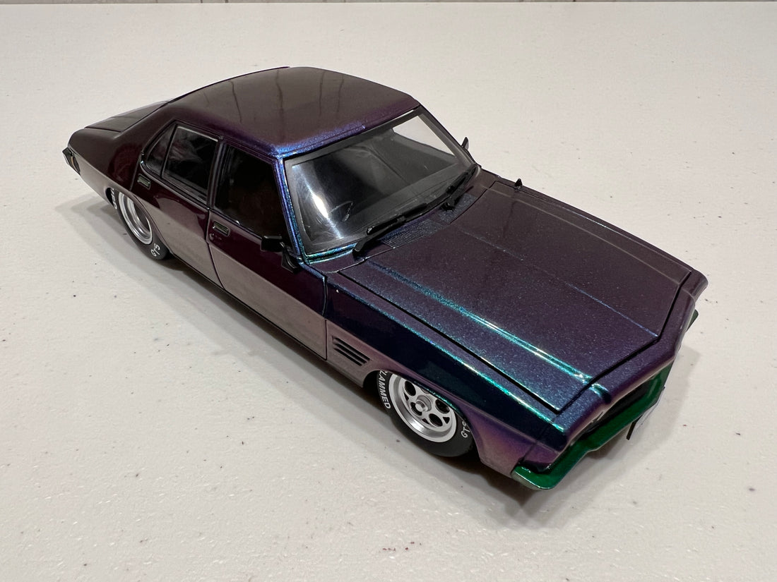 HQ GTS Custom 4 Door Monaro "Slammed" LS6 Twin Turbo 1:24 Scale Diecast - DDA Collectibles