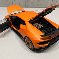 LAMBORGHINI HURACAN PERFORMANTE (ARANCIO ANTHAEUS/MATT ORANGE) 1:18 AUTOART