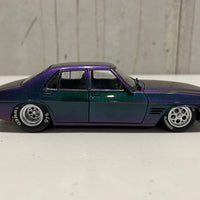 HQ GTS Custom 4 Door Monaro "Slammed" LS6 Twin Turbo 1:24 Scale Diecast - DDA Collectibles