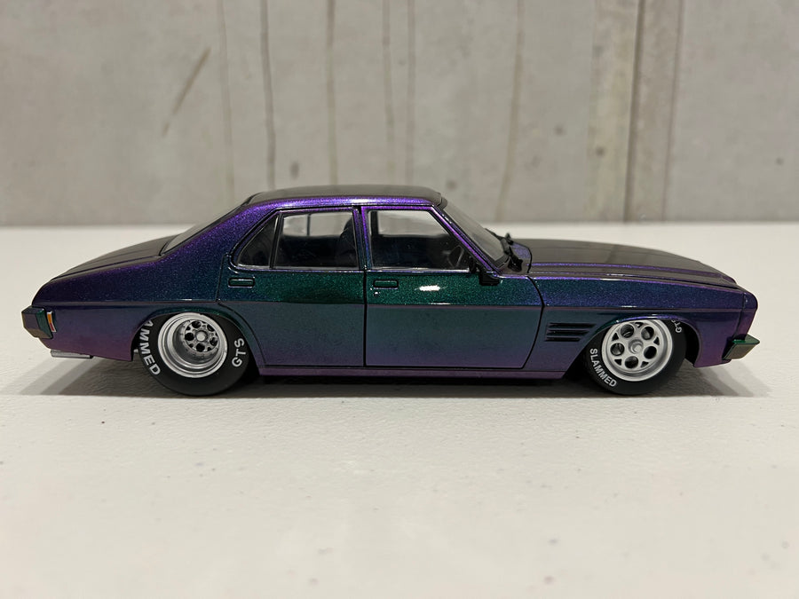 HQ GTS Custom 4 Door Monaro "Slammed" LS6 Twin Turbo 1:24 Scale Diecast - DDA Collectibles