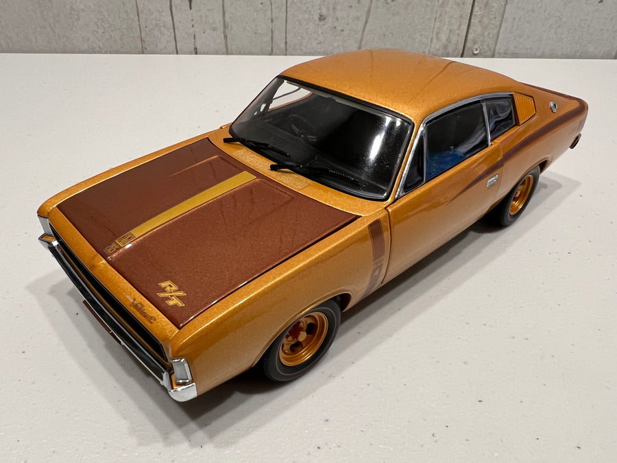 VALIANT CHARGER E49 50TH ANNIVERSARY GOLD LIVERY 1:18 DIECAST MODEL