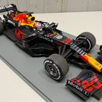 Red Bull Racing Honda RB16B No.33 Red Bull Racing - Winner Dutch GP 2021 - Max Verstappen. With Acrylic Cover. Limited 321 - 1:12 Scale Resin Model Car