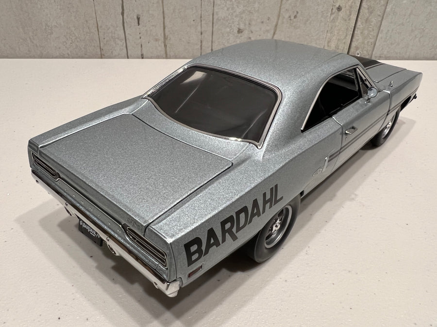 1970 PLYMOUTH GTX - BARDAHL - 1:18 SCALE DIECAST MODEL - GMP