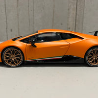 LAMBORGHINI HURACAN PERFORMANTE (ARANCIO ANTHAEUS/MATT ORANGE) 1:18 AUTOART