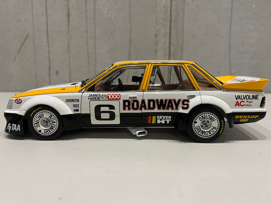 1984 BATHURST LAST OF THE BIG BANGERS! HOLDEN VK COMMODORE 1:18 DIECAST