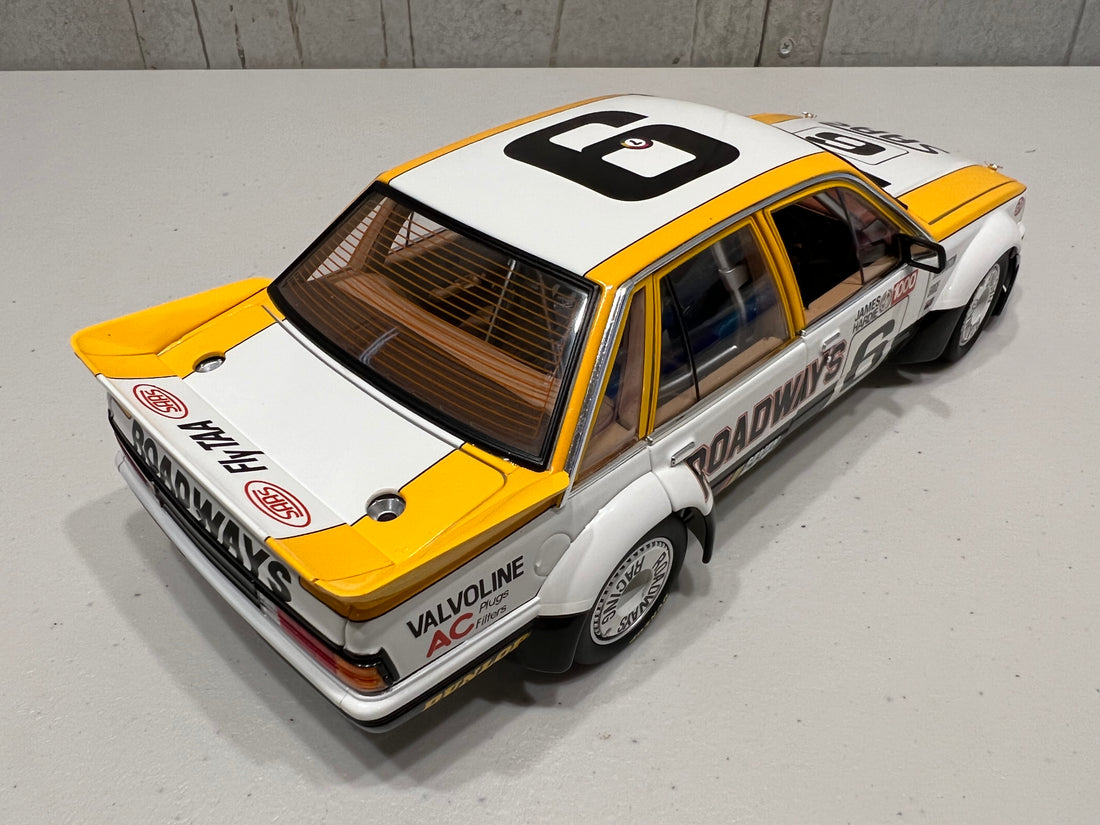 1984 BATHURST LAST OF THE BIG BANGERS! HOLDEN VK COMMODORE 1:18 DIECAST