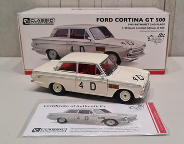 Ford Cortina GT 500 1965 Bathurst Second Place Car 1:18 Diecast - Classic Carlectables