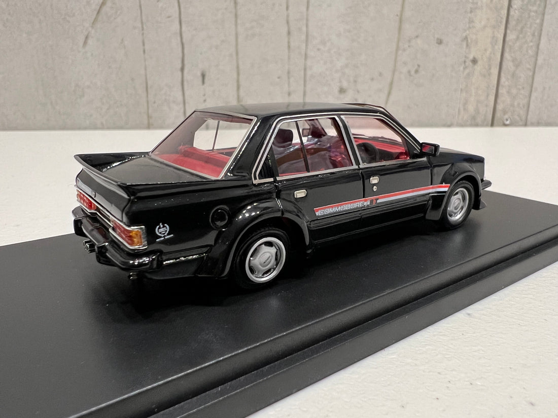 VC HDT Commodore Black - 1:43 Scale Model - ACE