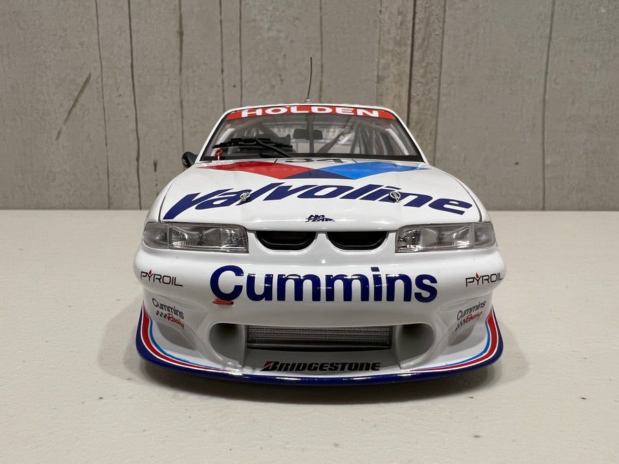 1997 BATHURST 2ND PLACE HOLDEN VS COMMODRE 1:18 DIECAST MODEL