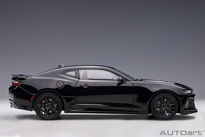 CHEVROLET CAMARO ZL1 2017 (BLACK) - 1:18 SCALE COMPOSITE MODEL - AUTOART