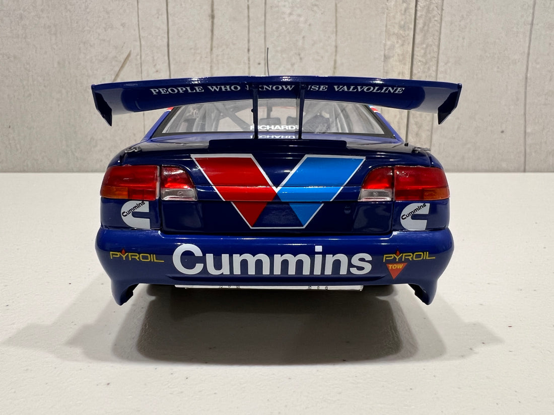 1997 BATHURST 2ND PLACE HOLDEN VS COMMODRE 1:18 DIECAST MODEL