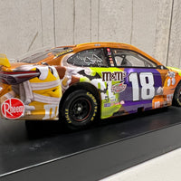 KYLE BUSCH 2021 M&M'S HALLOWEEN 1:24 SCALE ARC DIECAST MODEL